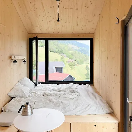 Unbound Alpine With Mountain Views Chur