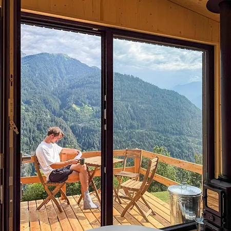 Unbound Alpine With Mountain Views Chur